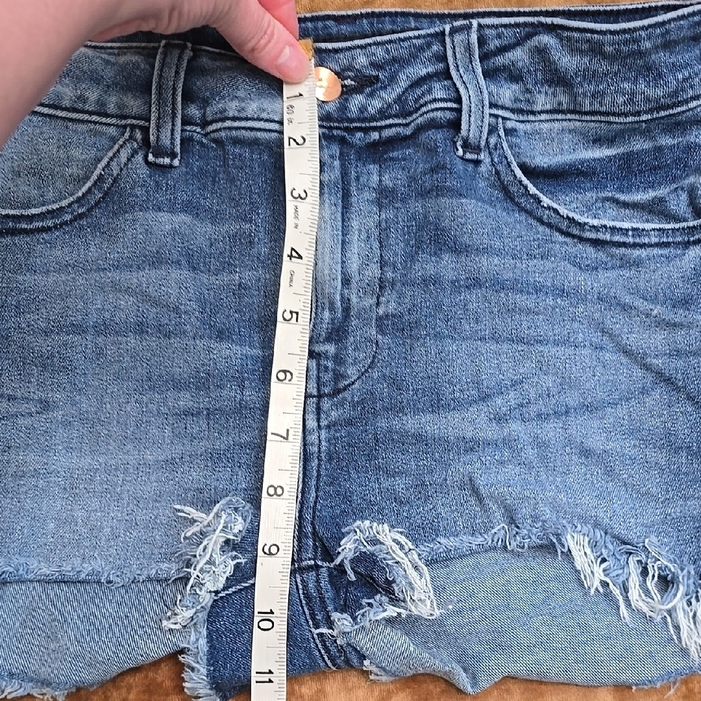 Denim Distressed Women's Shorts - Picture 7 of 8